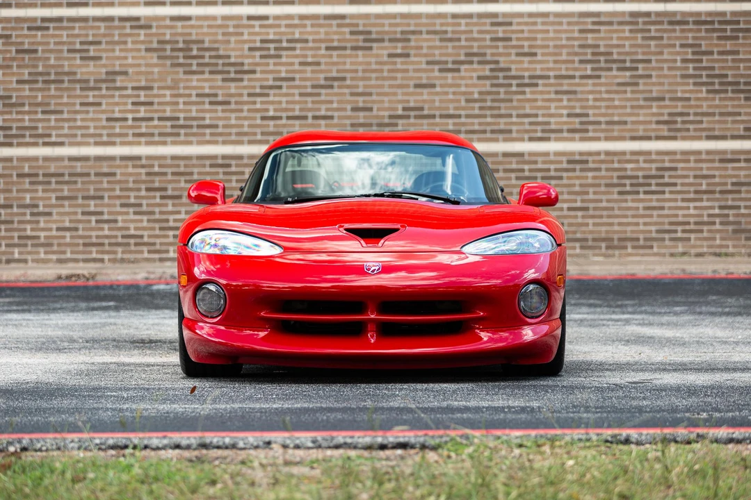 1997 Dodge Viper GTS 2nd Gen - Image 16 of 31