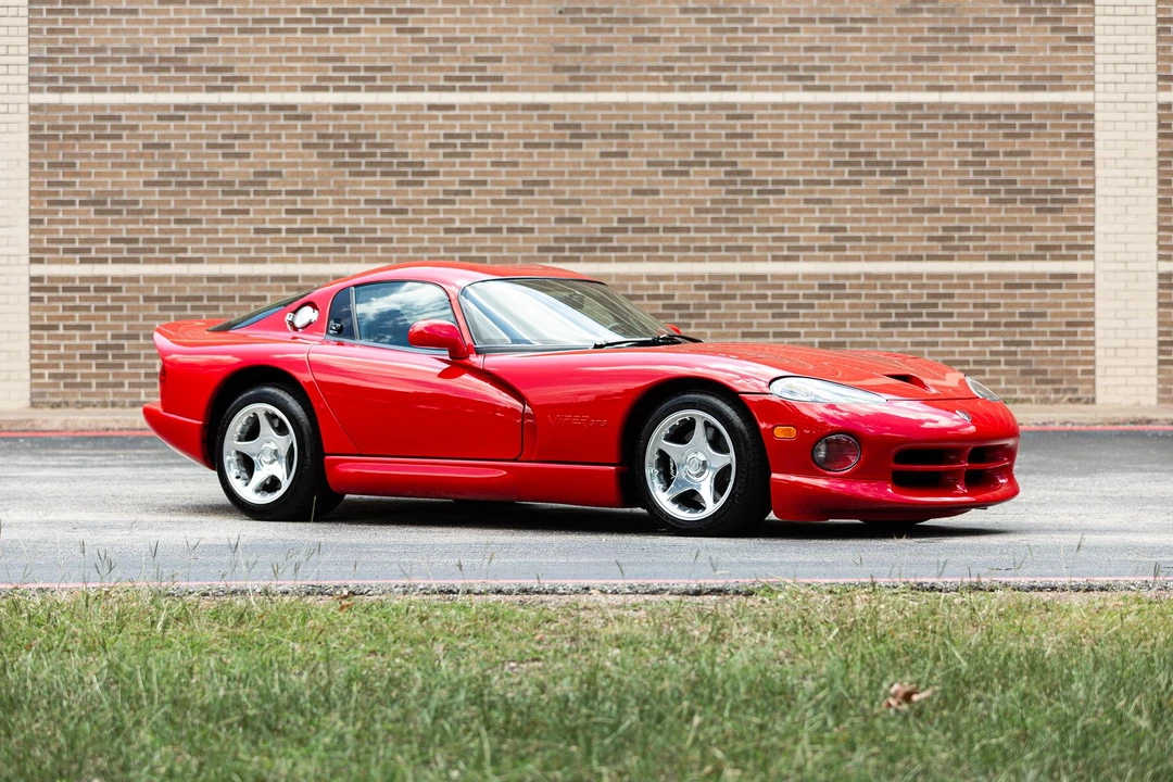 1997 Dodge Viper GTS 2nd Gen - Image 13 of 31