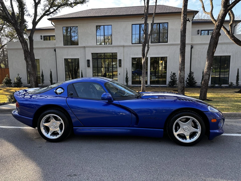 1997 Dodge Viper GTS 2nd Gen - Image 8 of 31