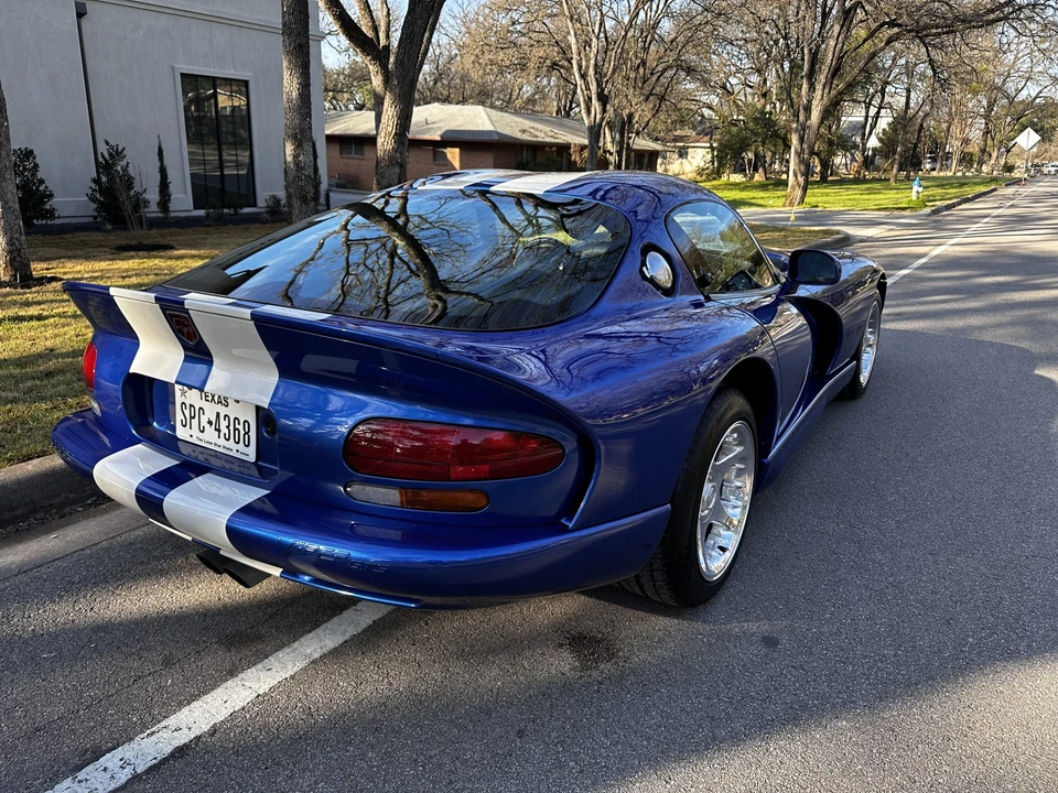 1997 Dodge Viper GTS 2nd Gen - Image 11 of 31