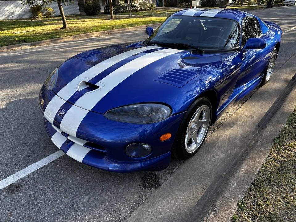 1997 Dodge Viper GTS 2nd Gen - Image 4 of 31