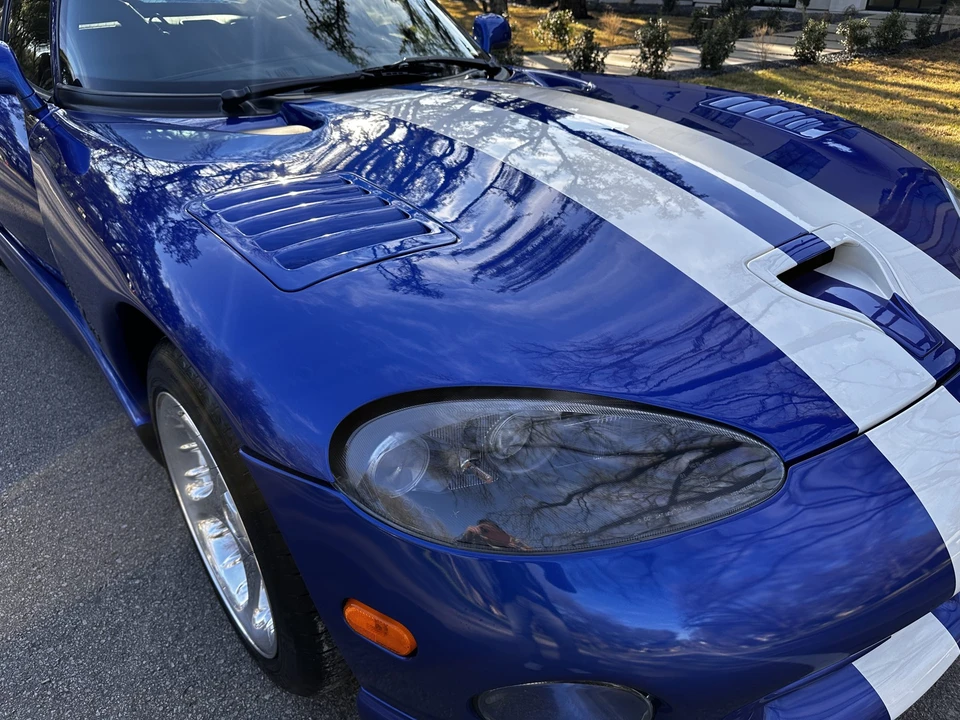 1997 Dodge Viper GTS 2nd Gen - Image 20 of 31