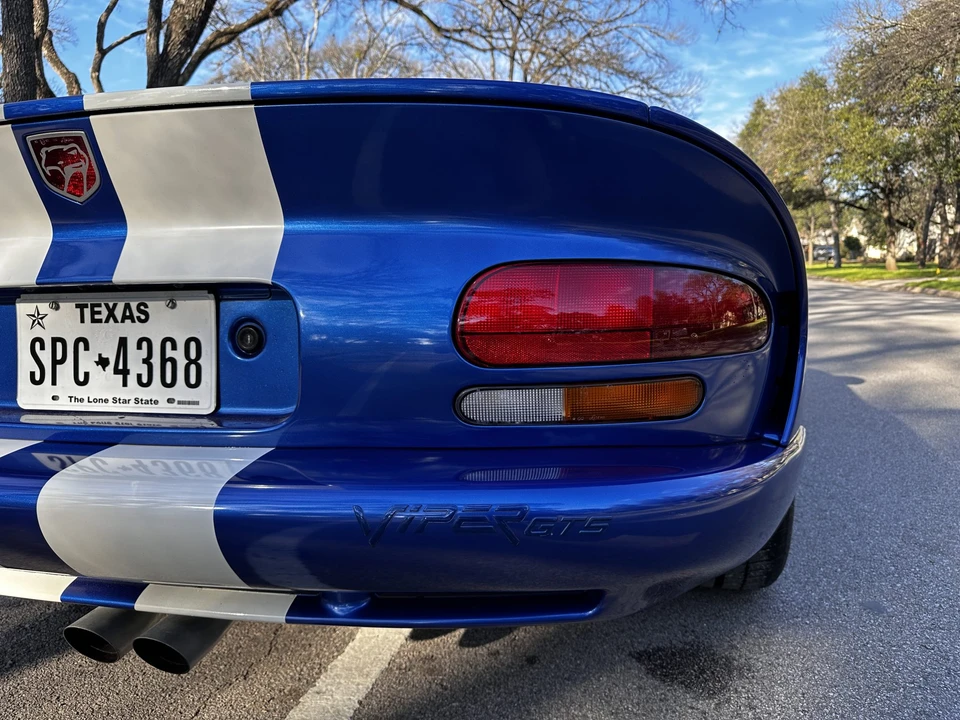 1997 Dodge Viper GTS 2nd Gen - Image 30 of 31