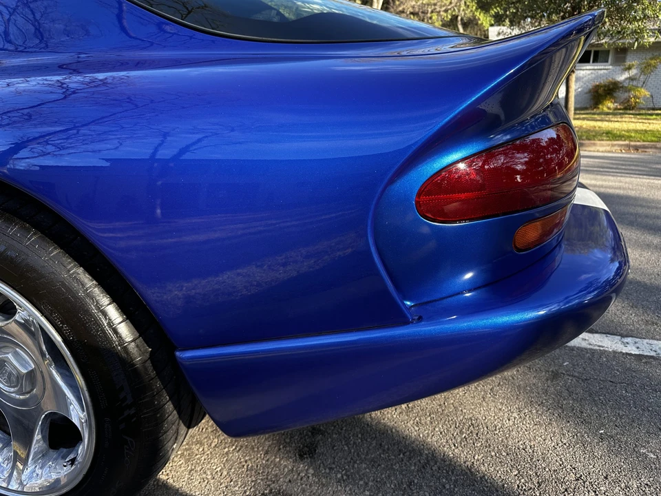 1997 Dodge Viper GTS 2nd Gen - Image 27 of 31