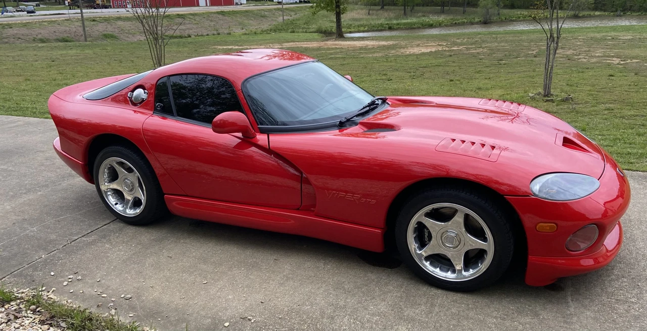 1997 Dodge Viper GTS 2nd Gen - Image 19 of 31