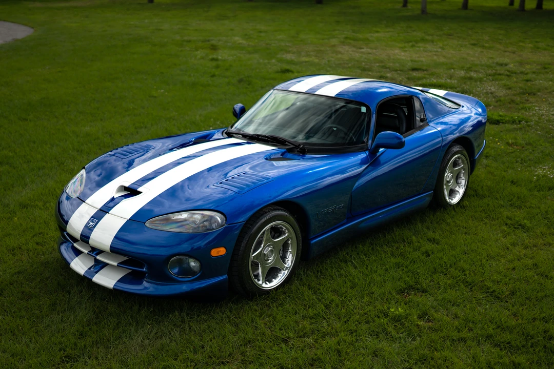 1997 Dodge Viper GTS 2nd Gen - Image 5 of 31