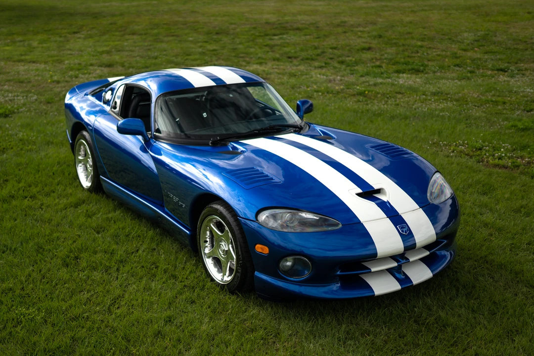 1997 Dodge Viper GTS 2nd Gen - Image 21 of 31