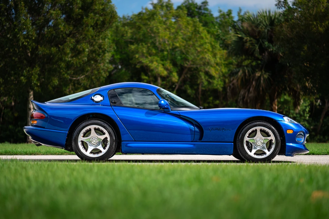 1997 Dodge Viper GTS 2nd Gen - Image 26 of 31