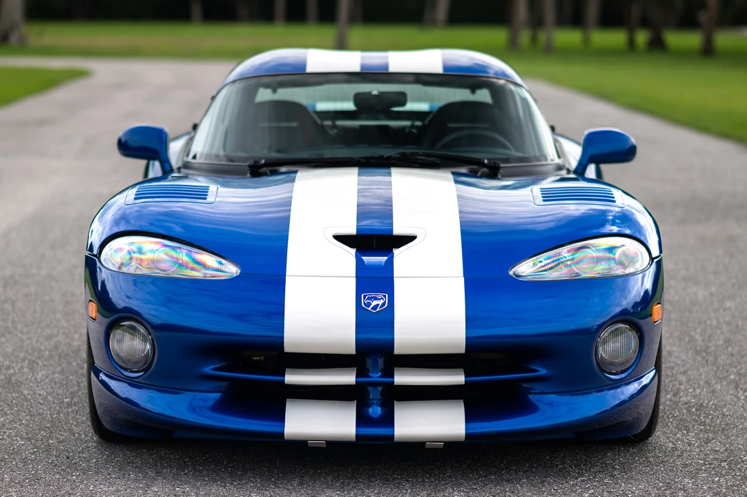 1997 Dodge Viper GTS 2nd Gen - Image 17 of 31