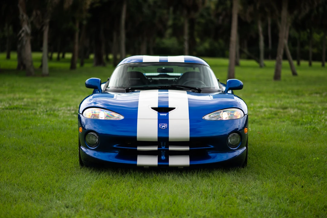 1997 Dodge Viper GTS 2nd Gen - Image 14 of 31