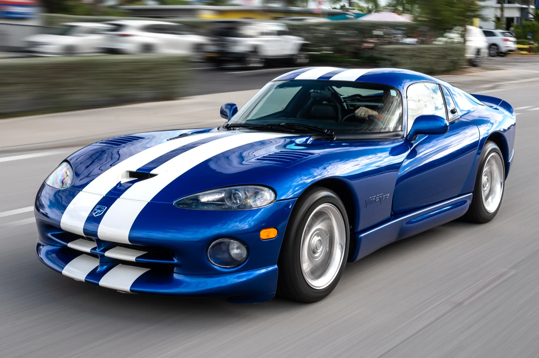 1997 Dodge Viper GTS 2nd Gen - Image 8 of 31
