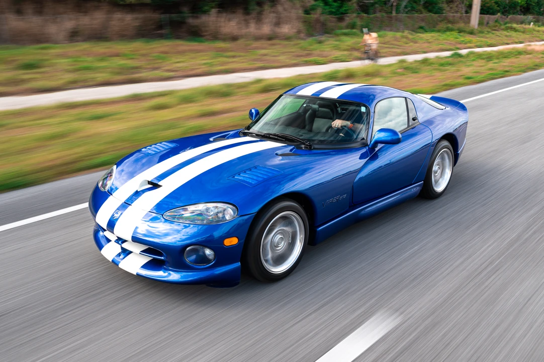 1997 Dodge Viper GTS 2nd Gen - Image 7 of 31