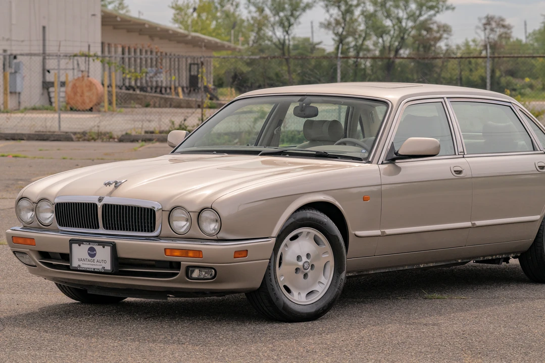 1997 Jaguar X300 XJ - Image 26 of 31