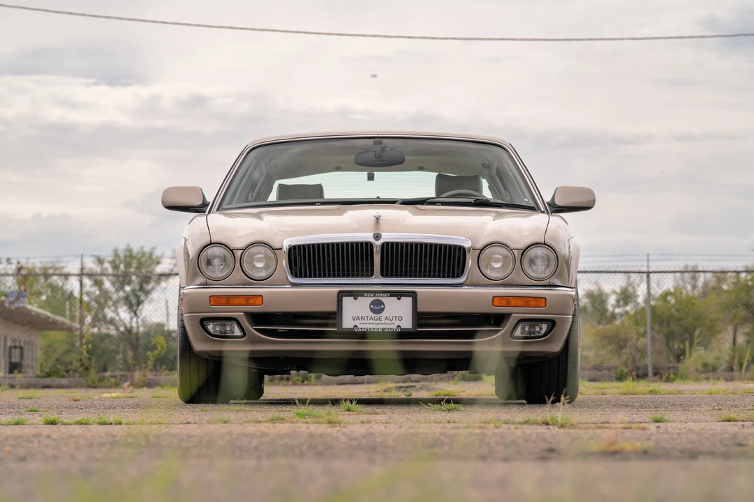 1997 Jaguar X300 XJ - Image 6 of 31