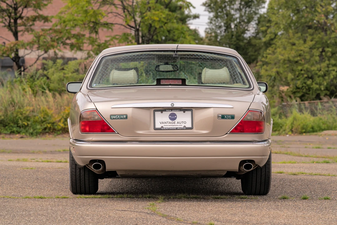 1997 Jaguar X300 XJ - Image 23 of 31