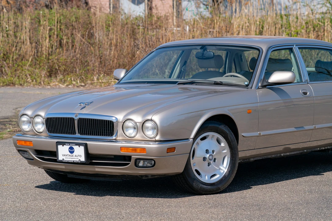 1997 Jaguar X300 XJ - Image 22 of 31