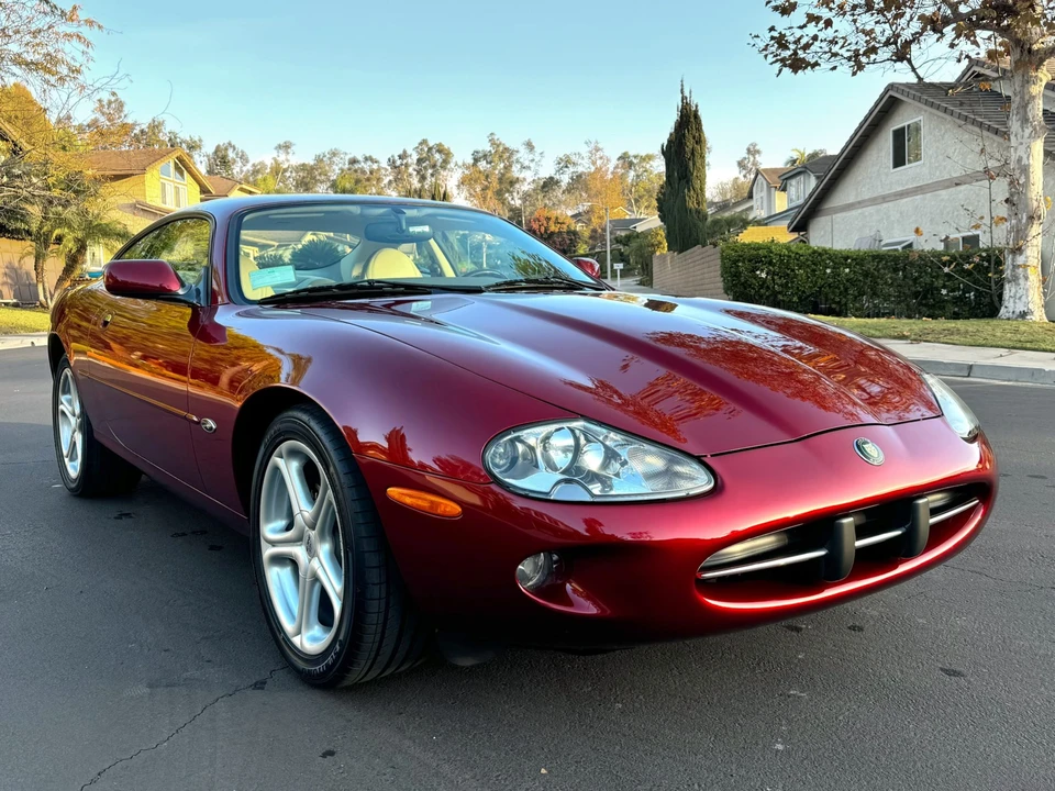 1997 Jaguar X100 XK8 - Image 3 of 31