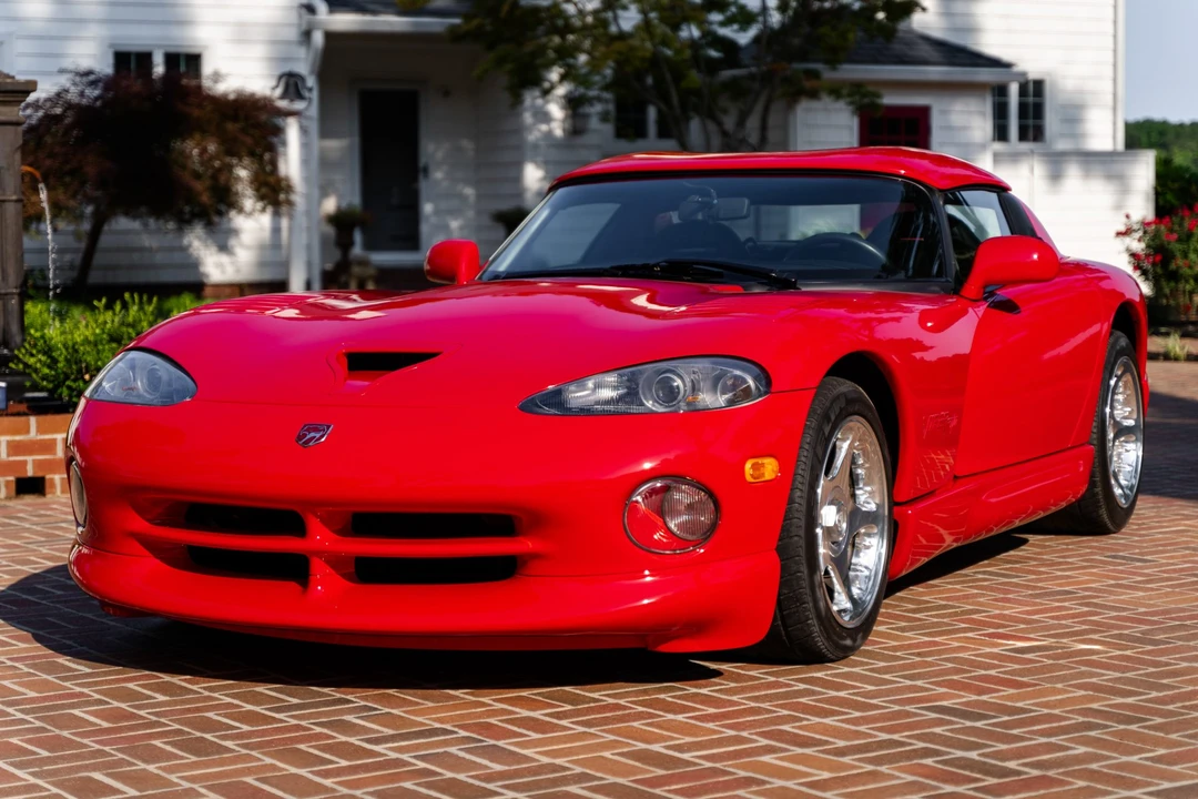 1998 Dodge Viper 2nd Gen - Image 2 of 31