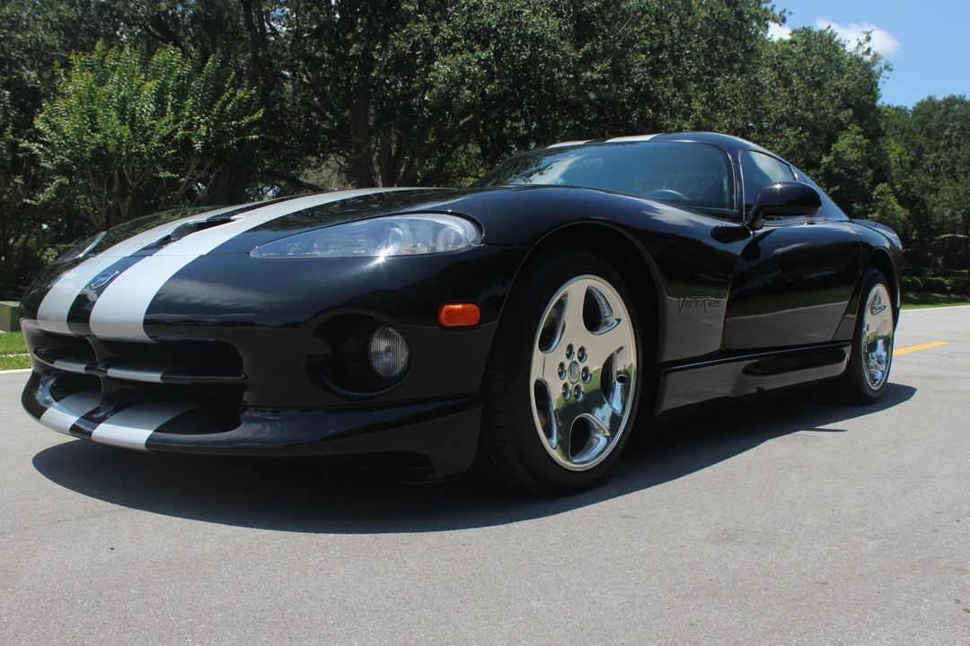 1999 Dodge Viper GTS 2nd Gen - Image 8 of 31