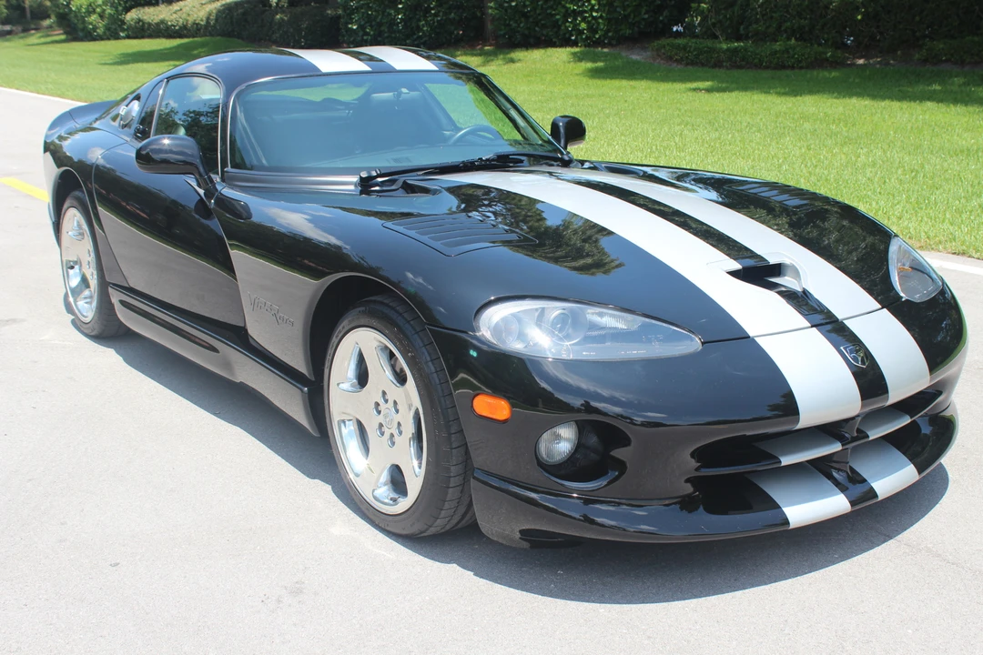 1999 Dodge Viper GTS 2nd Gen - Image 28 of 31