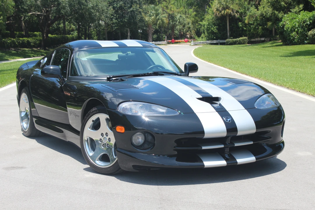 1999 Dodge Viper GTS 2nd Gen - Image 29 of 31