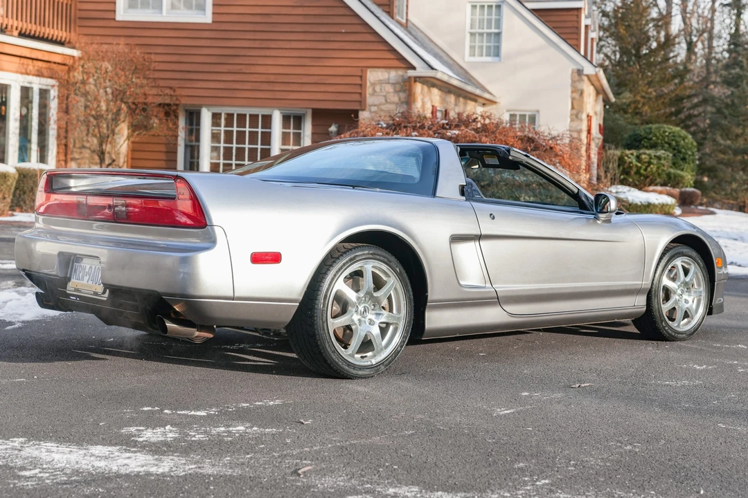 2001 Acura NA2 NSX - Image 13 of 31