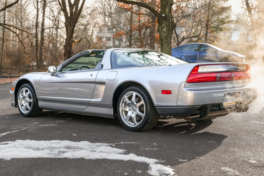 2001 Acura NA2 NSX - Image 15 of 31