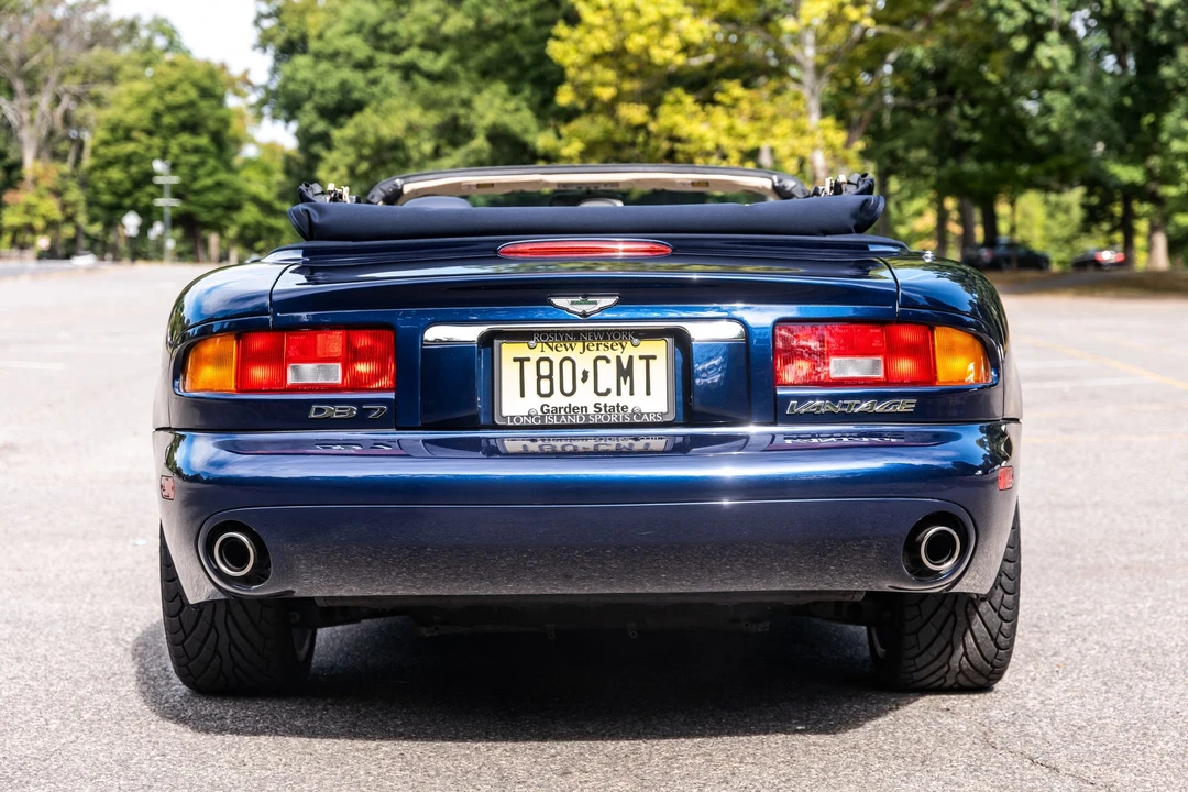2001 Aston Martin DB7 Vantage - Image 7 of 31
