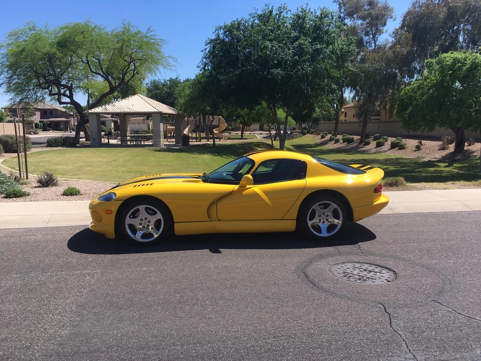2001 Dodge Viper GTS 2nd Gen - Image 7 of 31