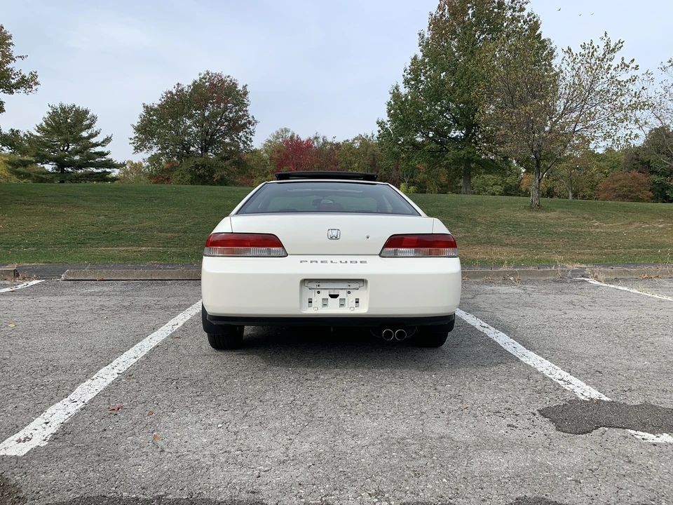 2001 Honda Prelude 5th Gen - Image 13 of 31