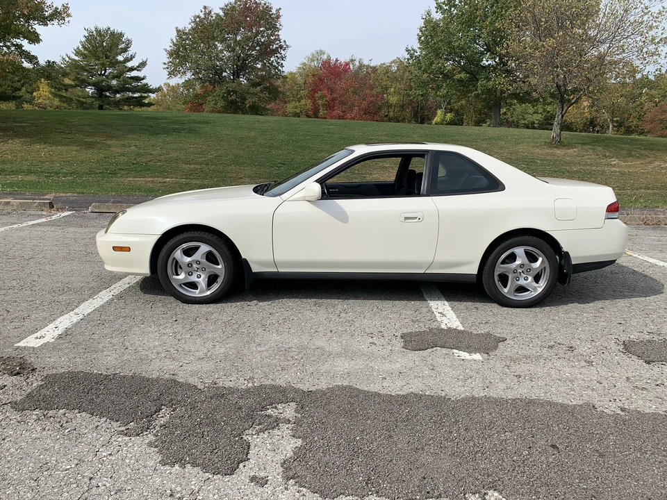 2001 Honda Prelude 5th Gen - Image 8 of 31