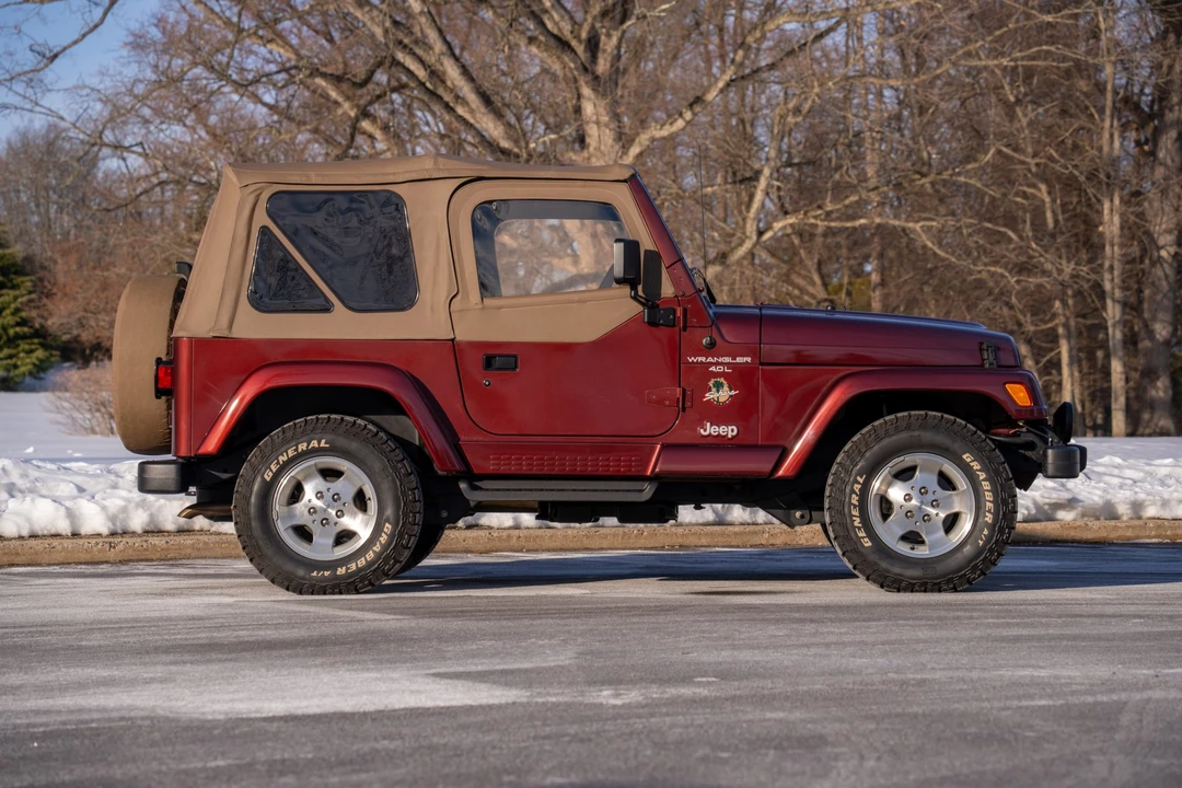 2001 Jeep TJ Wrangler - Image 9 of 31