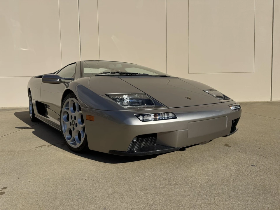 2001 Lamborghini Diablo VT - Image 11 of 31