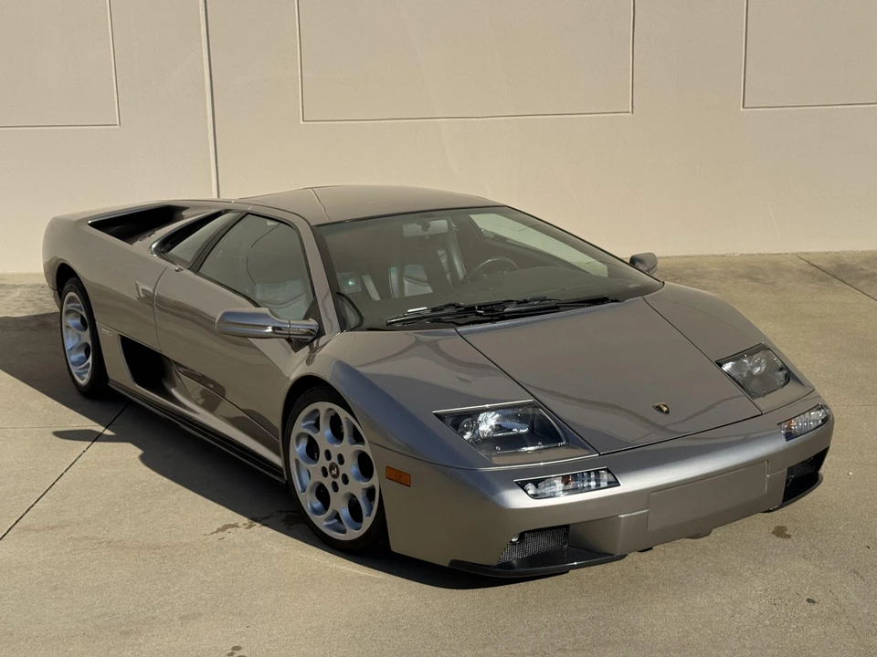 2001 Lamborghini Diablo VT - Image 13 of 31