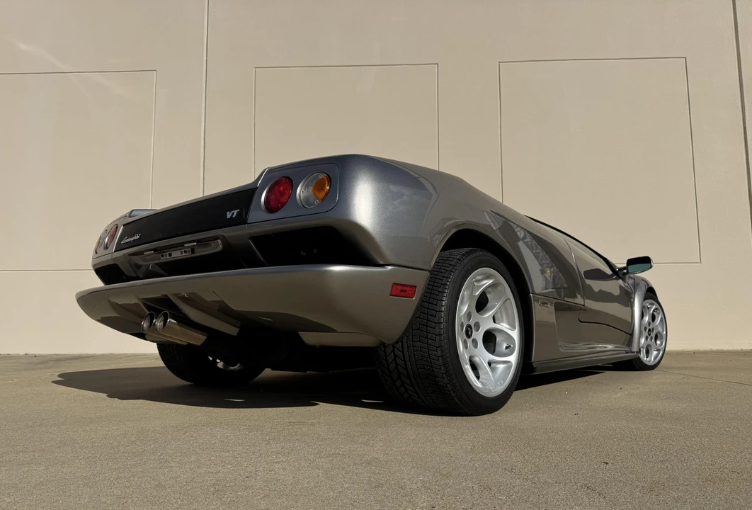2001 Lamborghini Diablo VT - Image 21 of 31