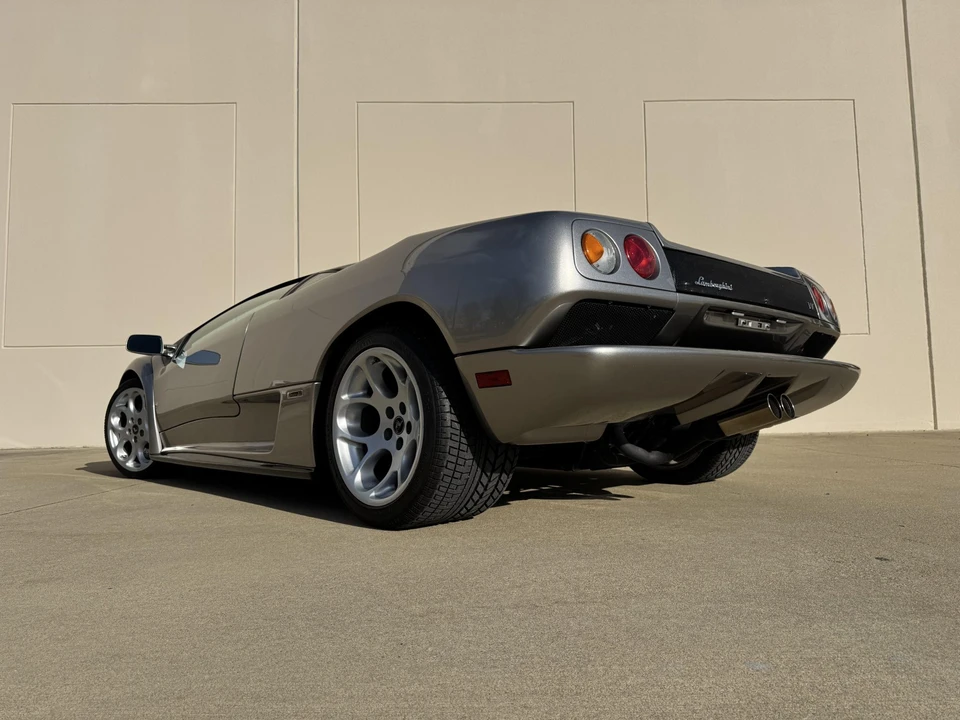 2001 Lamborghini Diablo VT - Image 27 of 31