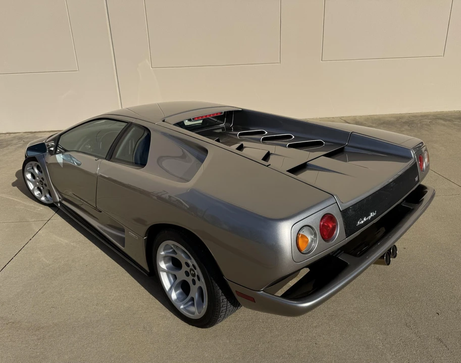 2001 Lamborghini Diablo VT - Image 25 of 31