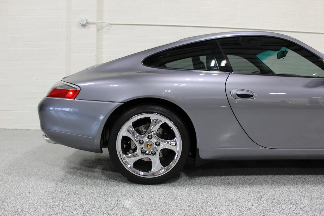 2001 Porsche 996 Carrera - Image 20 of 31