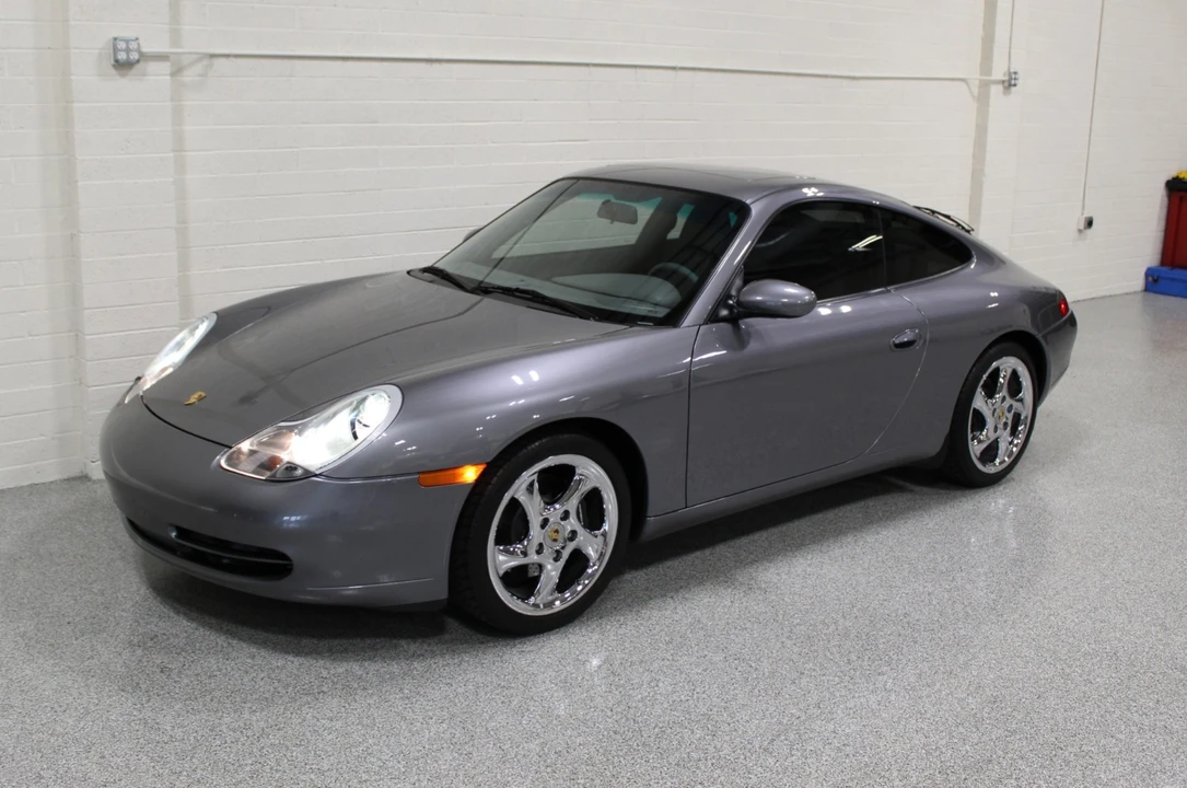 2001 Porsche 996 Carrera - Image 2 of 31