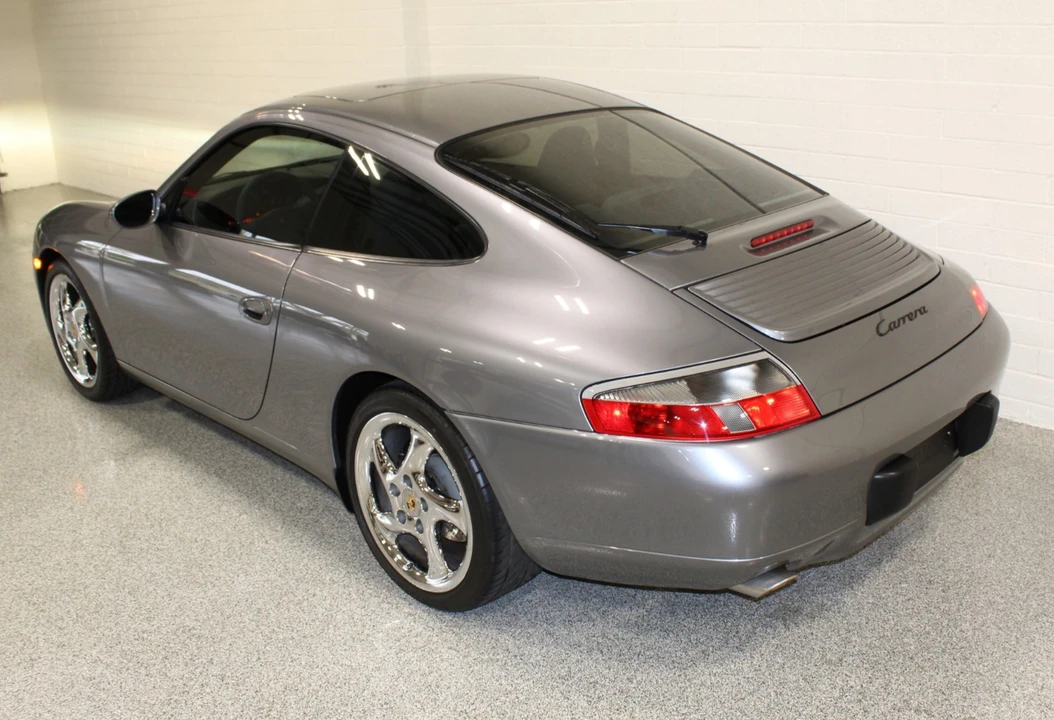2001 Porsche 996 Carrera - Image 6 of 31