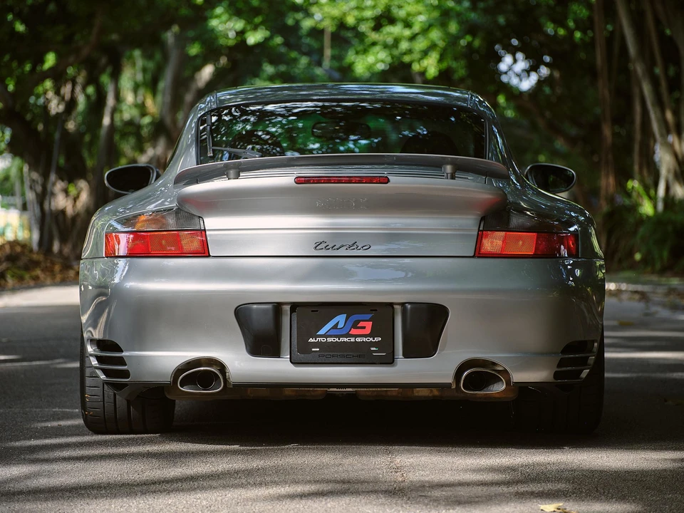 2001 Porsche 996 Turbo - Image 14 of 31