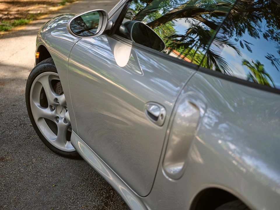 2001 Porsche 996 Turbo - Image 29 of 31