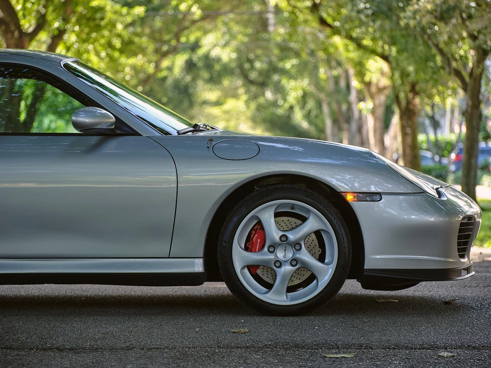 2001 Porsche 996 Turbo - Image 21 of 31