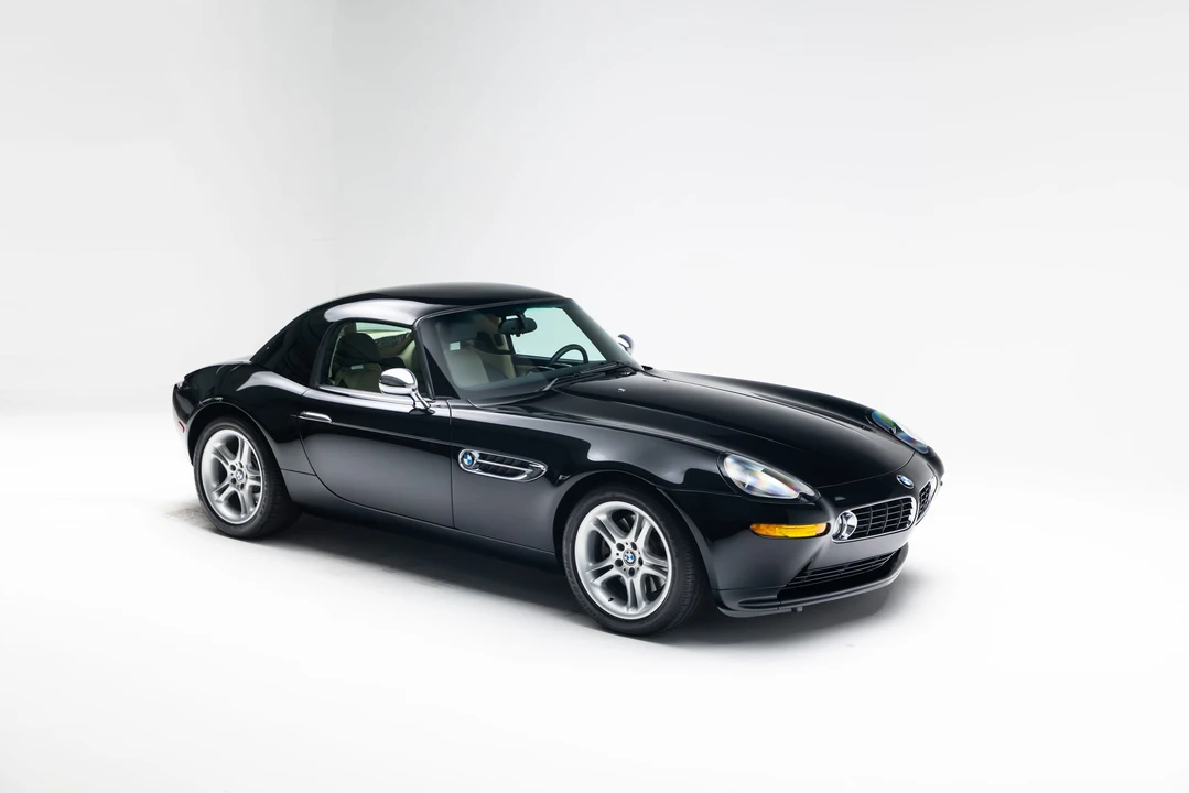 2002 BMW Z8 - Image 31 of 31