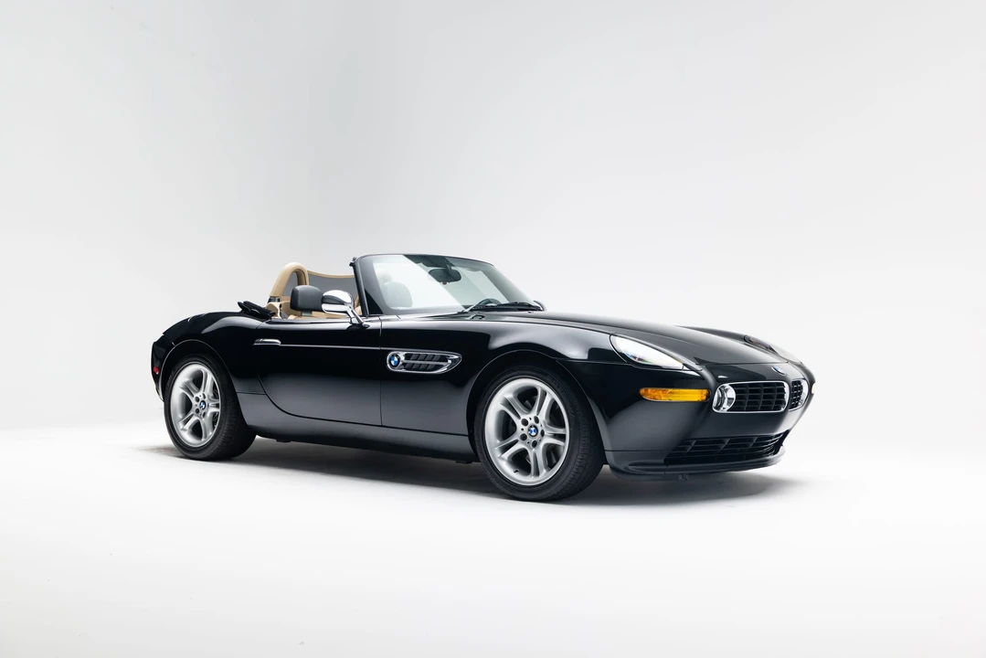 2002 BMW Z8 - Image 9 of 31