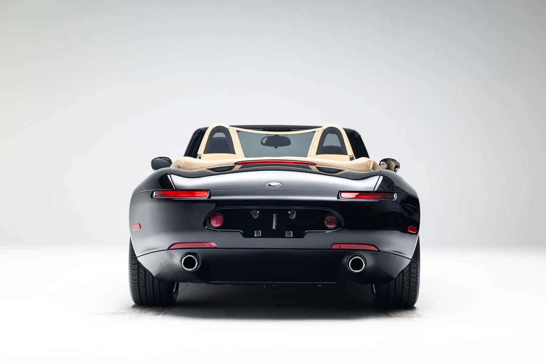 2002 BMW Z8 - Image 16 of 31