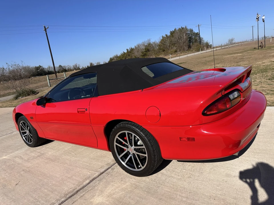 2002 Chevrolet Camaro SS 4th Gen - Image 9 of 31