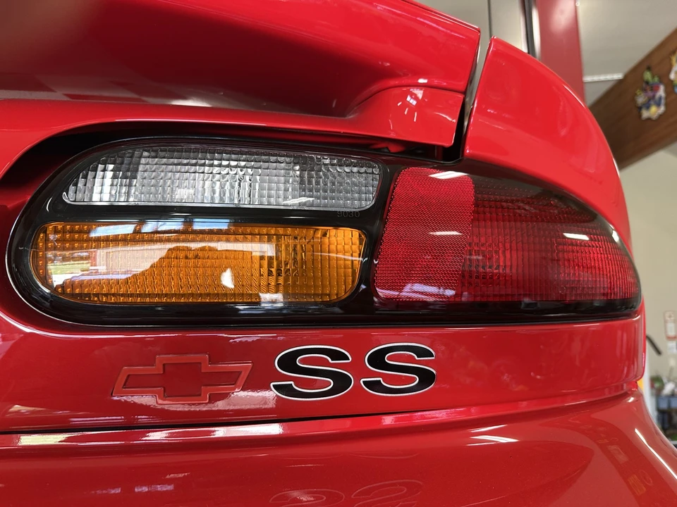 2002 Chevrolet Camaro SS 4th Gen - Image 16 of 31