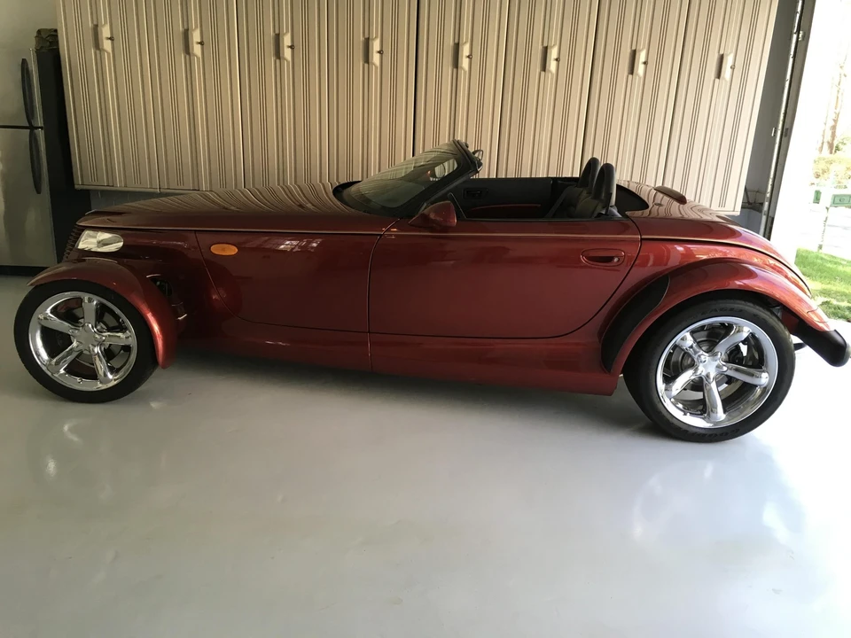2002 Plymouth Prowler - Image 28 of 31