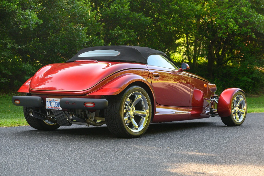 2002 Plymouth Prowler - Image 16 of 31